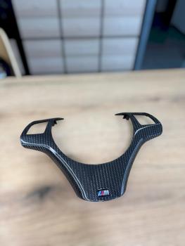 Carbon Lenkradspange passend für BMW E81 bis E93, X5 M und X6 M, Design LSC5
